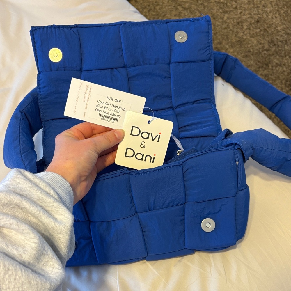 DAVI & DANI Quilted Cobalt Blue Shoulder Bag
